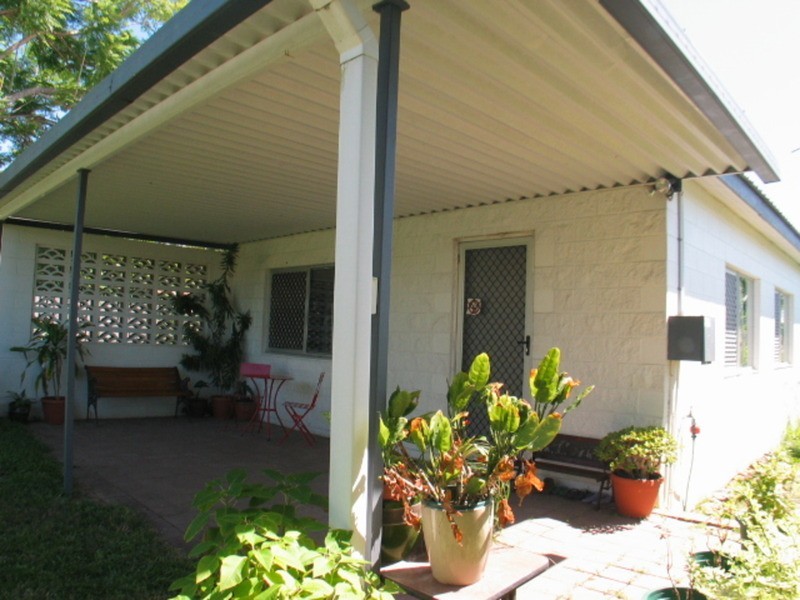 22b Poole Street, Bowen QLD 4805