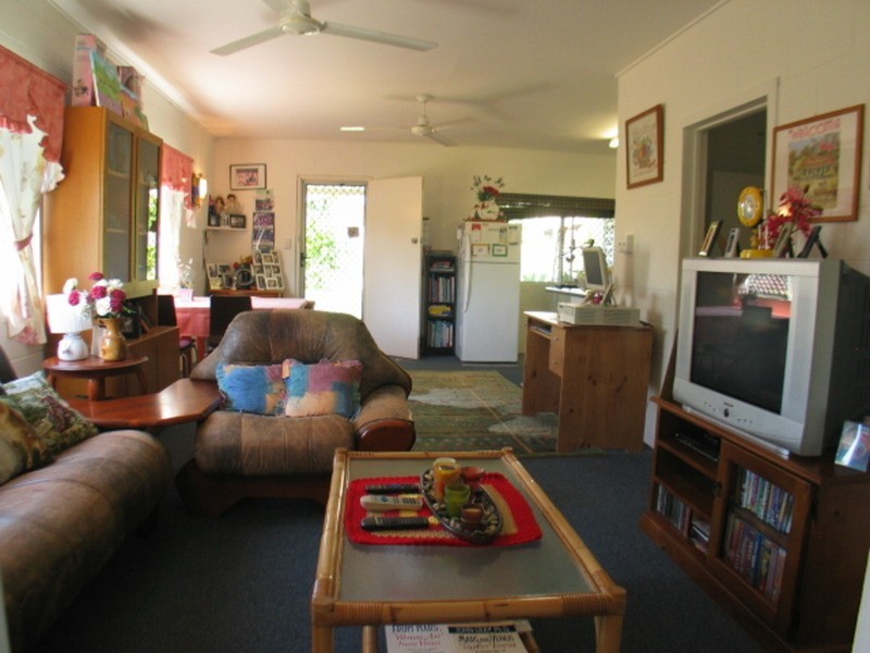 22b Poole Street, Bowen QLD 4805