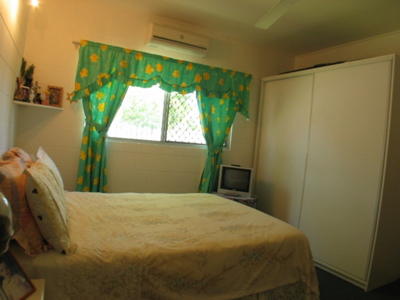 22b Poole Street, Bowen QLD 4805