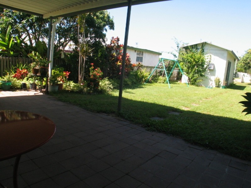 22b Poole Street, Bowen QLD 4805