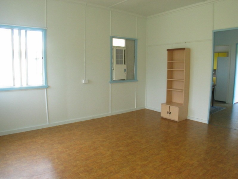 7 Russell Street, Bowen QLD 4805