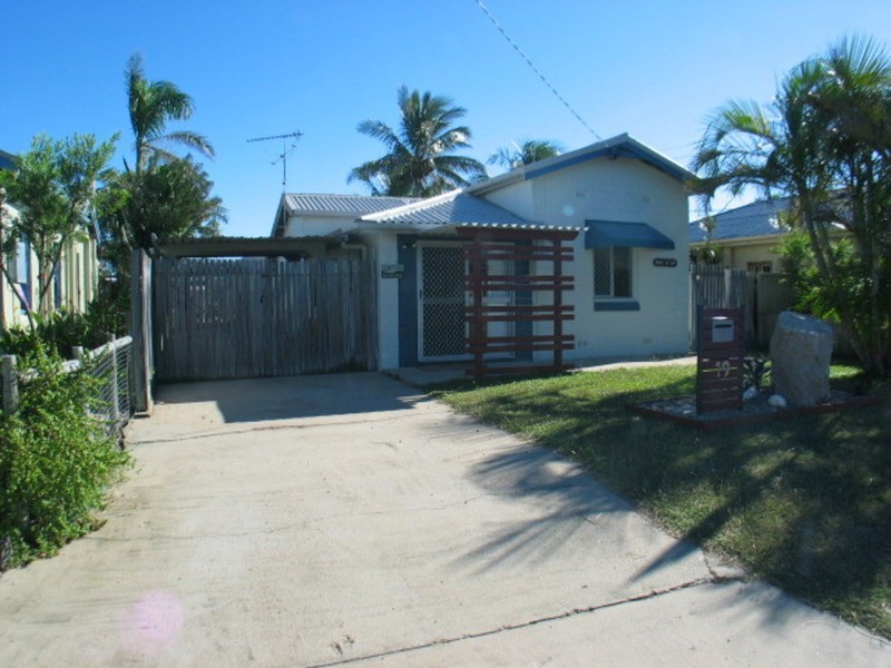 19 Whitsunday Street, Bowen QLD 4805