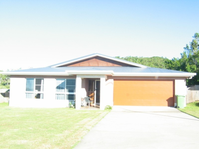 144 Ocean View Drive, Bowen QLD 4805