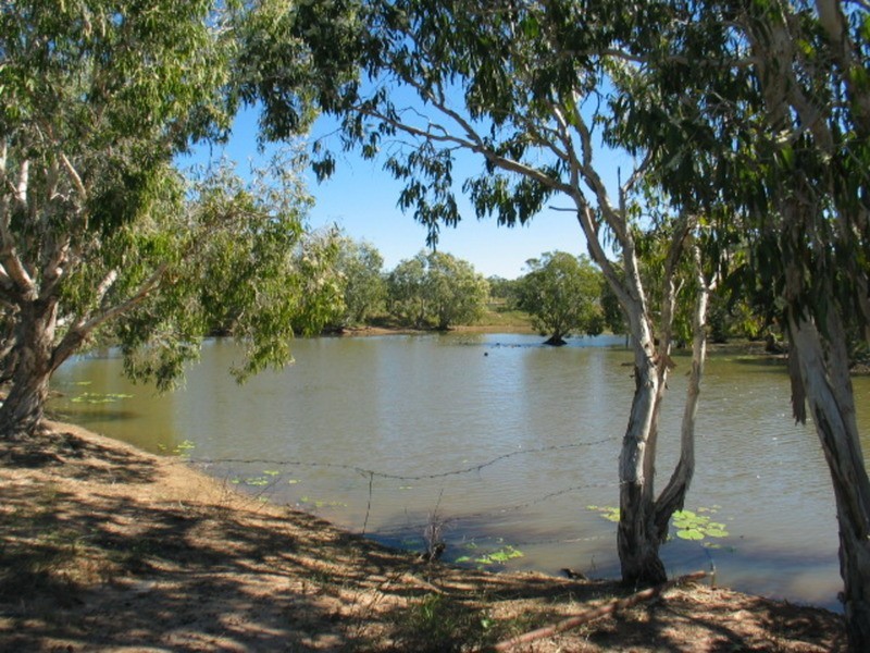 15989 Bruce Highway, Bowen QLD 4805