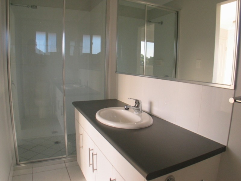 7 Lotus Lane, Bowen QLD 4805