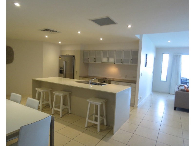 32/2B Horseshoe Bay Road, Bowen QLD 4805