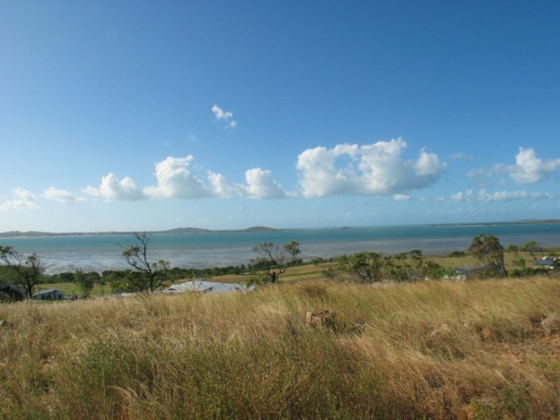 25 Harbour View Terrace, Bowen QLD 4805