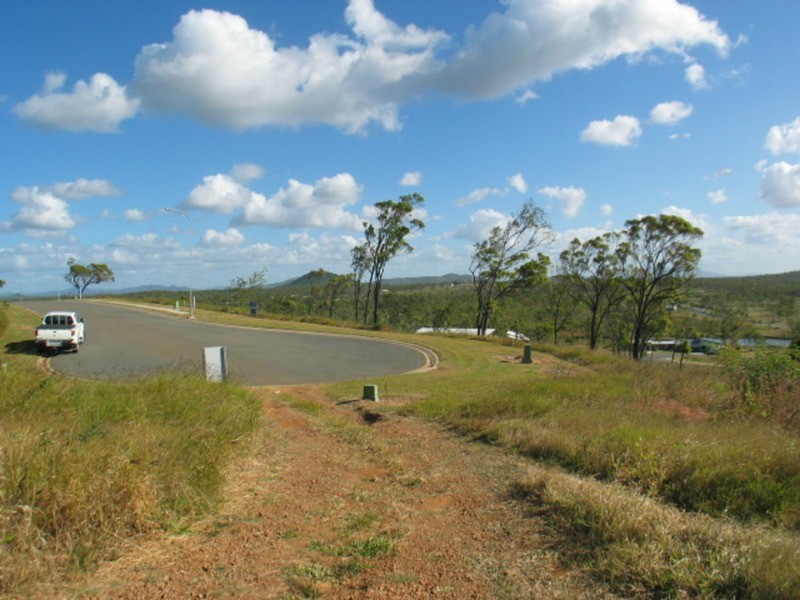 25 Harbour View Terrace, Bowen QLD 4805