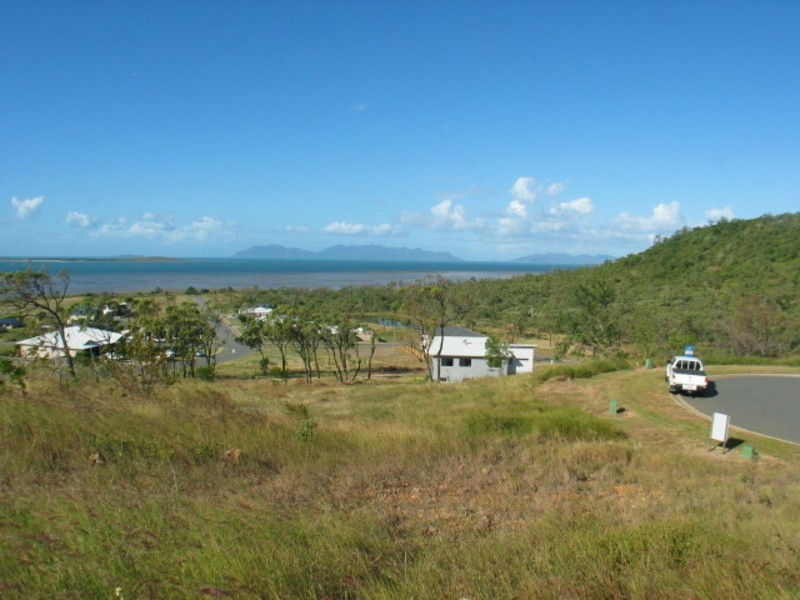 29 Grandview Terrace, Bowen QLD 4805