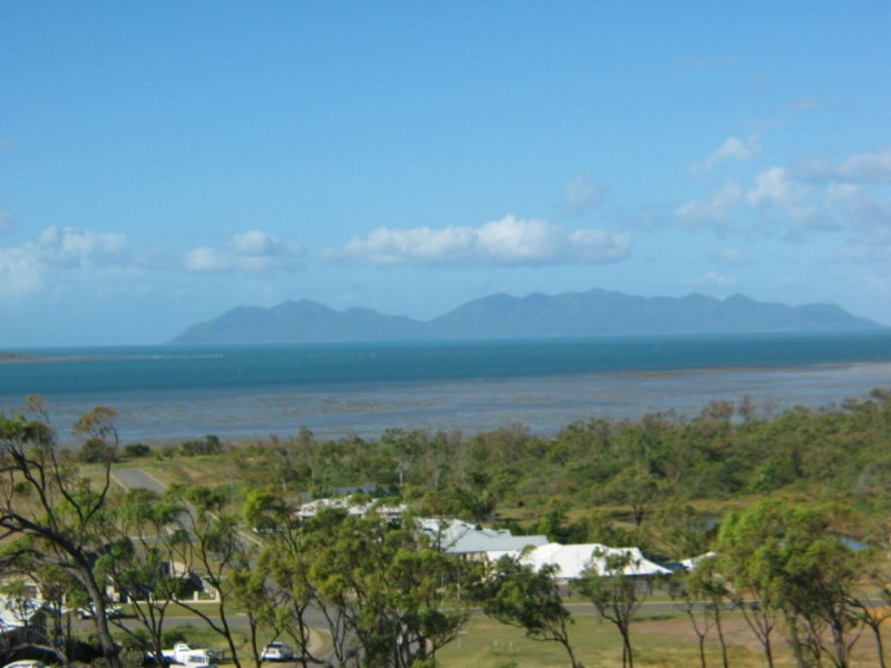 29 Grandview Terrace, Bowen QLD 4805