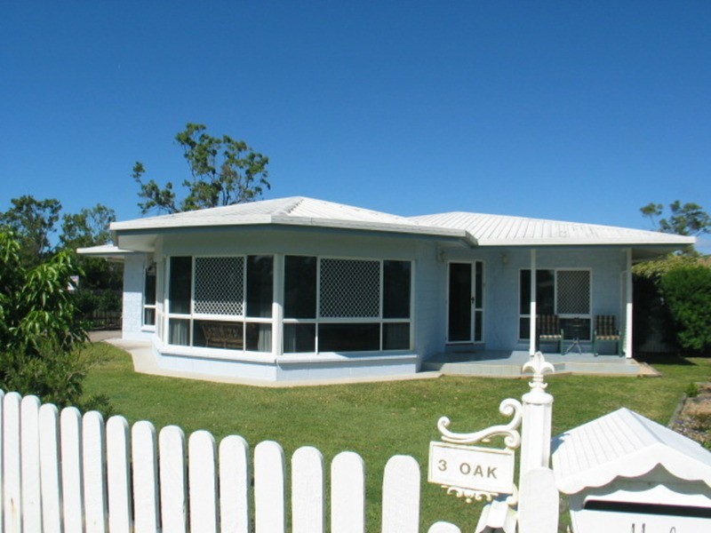 3 Oak Crescent, Bowen QLD 4805