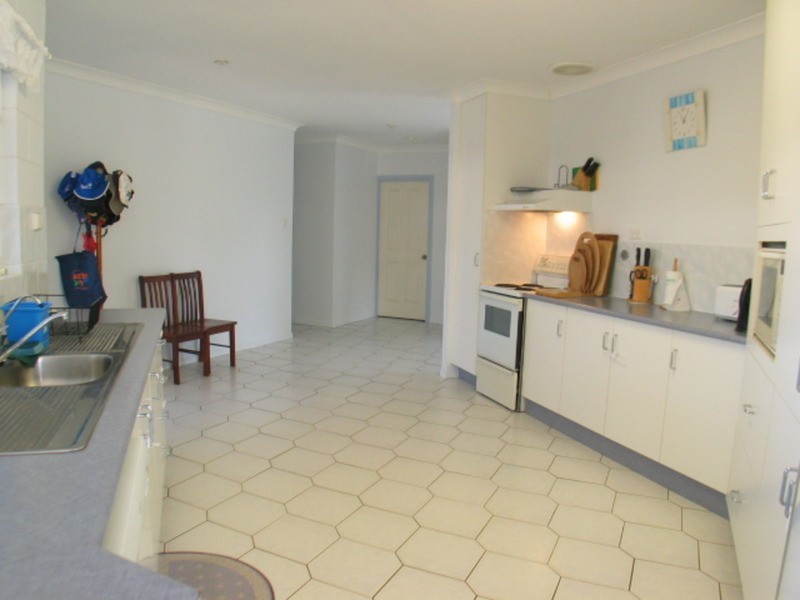 3 Oak Crescent, Bowen QLD 4805