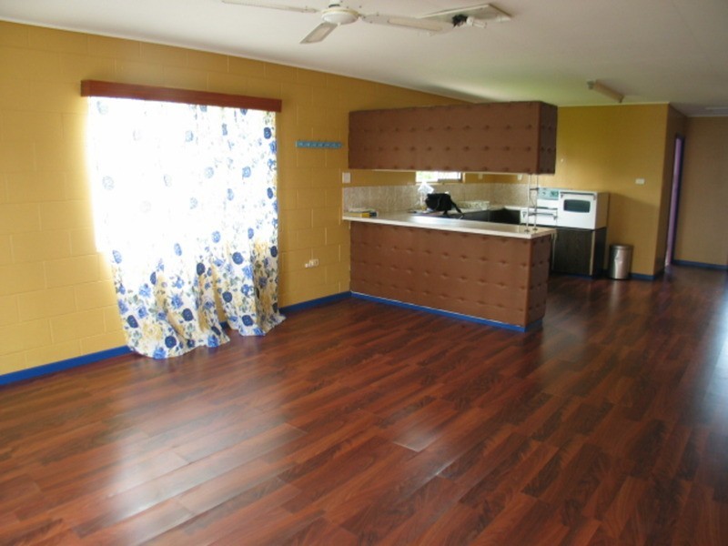 14 Kennedy Street, Bowen QLD 4805