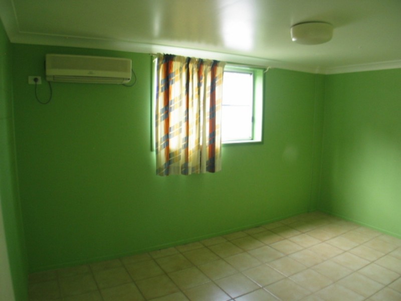 27 Don Street, Bowen QLD 4805