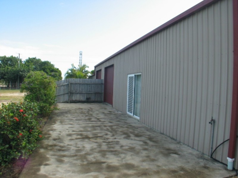 27 Don Street, Bowen QLD 4805