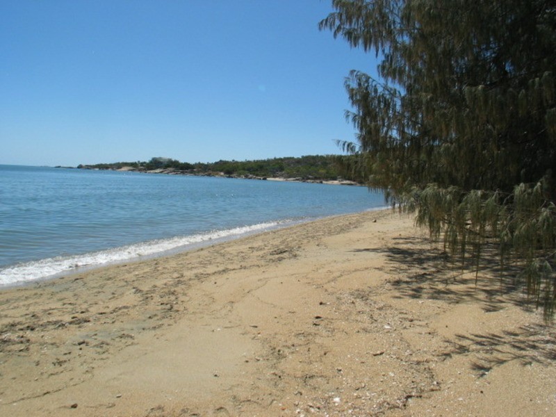 18 Horseshoe Bay Road, Bowen QLD 4805