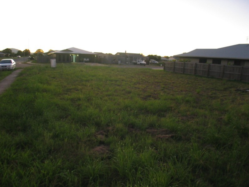 2 Lime Tree Court, Bowen QLD 4805