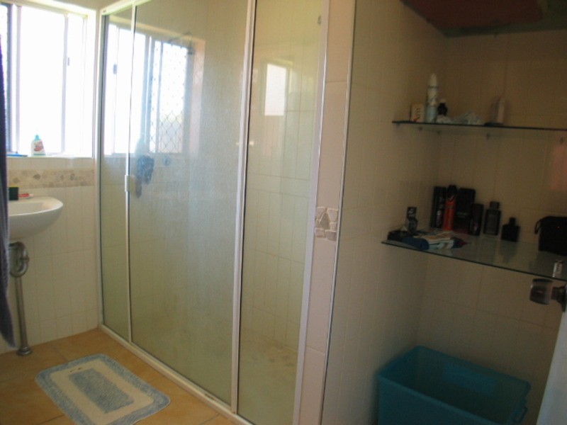 32 Russell Street, Bowen QLD 4805