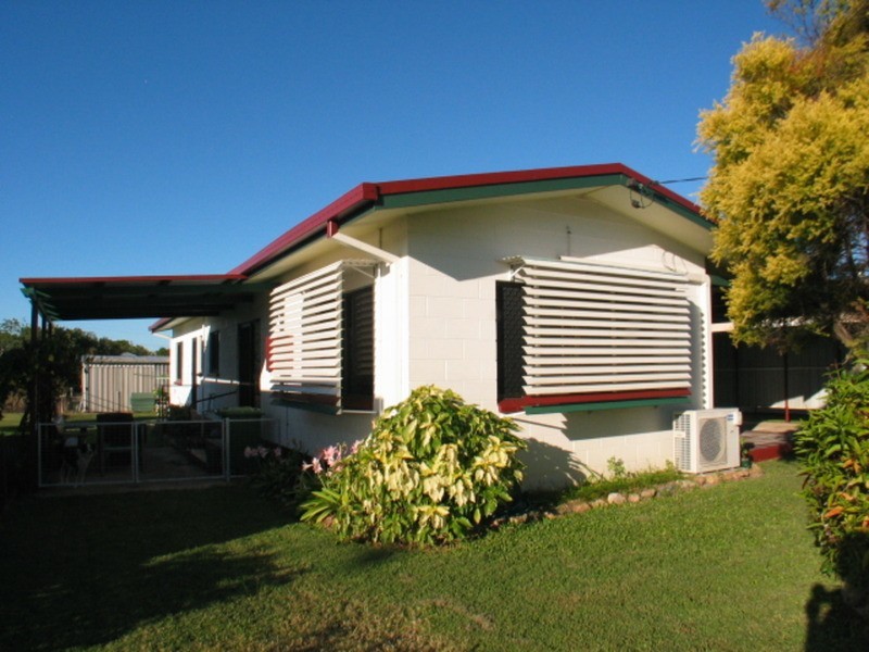 8 Korah Street, Bowen QLD 4805