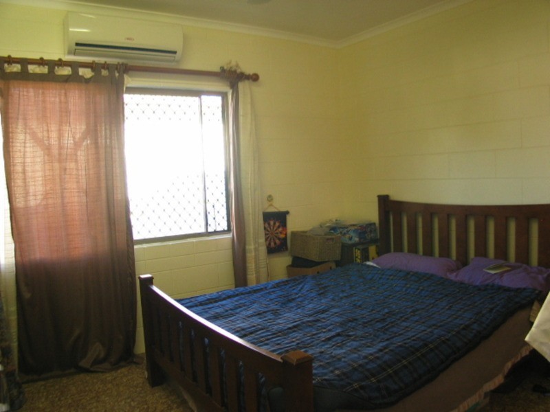 8 Korah Street, Bowen QLD 4805