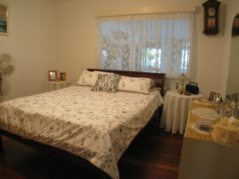 102 Gregory Street, Bowen QLD 4805