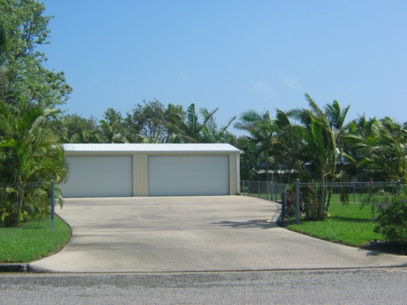 Flat 1/17 Leichhardt Street, Bowen QLD 4805