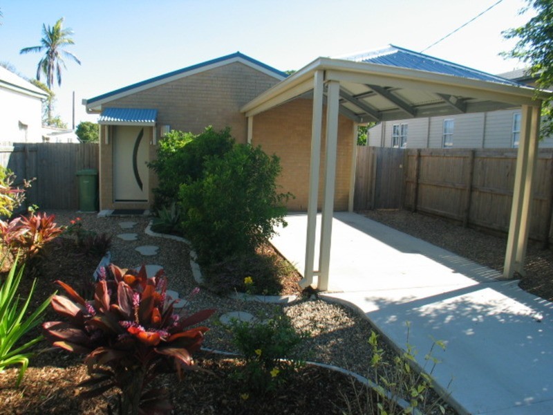 8 Johnston Street, Bowen QLD 4805