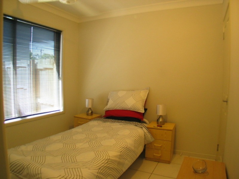 8 Johnston Street, Bowen QLD 4805