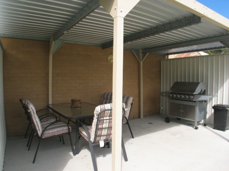 8 Johnston Street, Bowen QLD 4805
