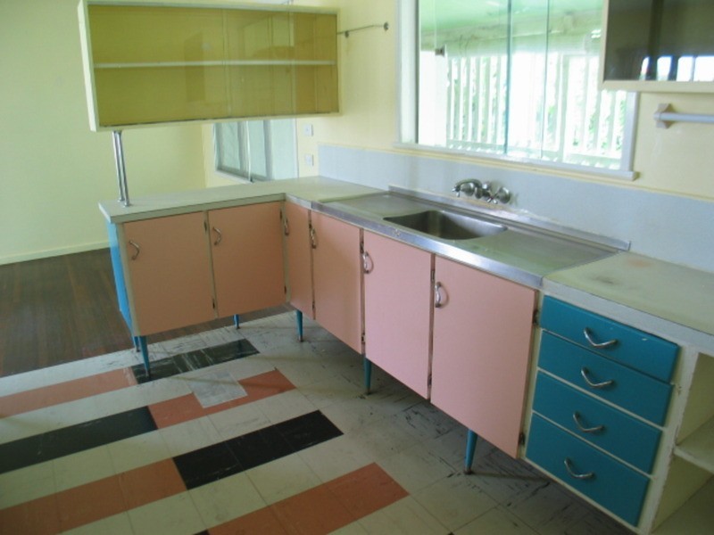 108 Powell Street, Bowen QLD 4805