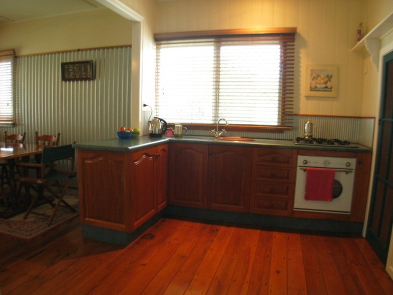 121 Esplanade, Bowen QLD 4805