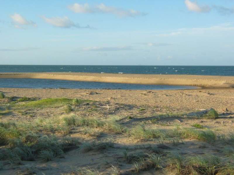 121 Esplanade, Bowen QLD 4805