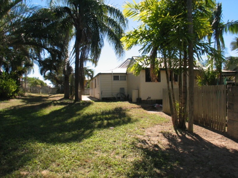 3 Lascelles Lane, Bowen QLD 4805
