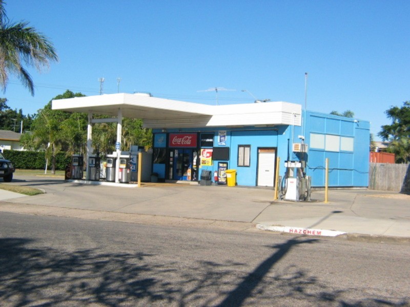 1 Tracey Street, Bowen QLD 4805