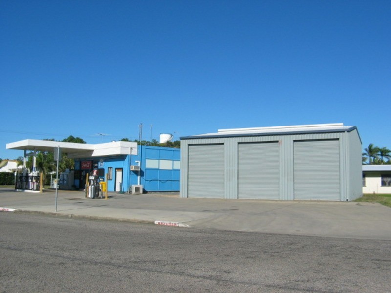 1 Tracey Street, Bowen QLD 4805