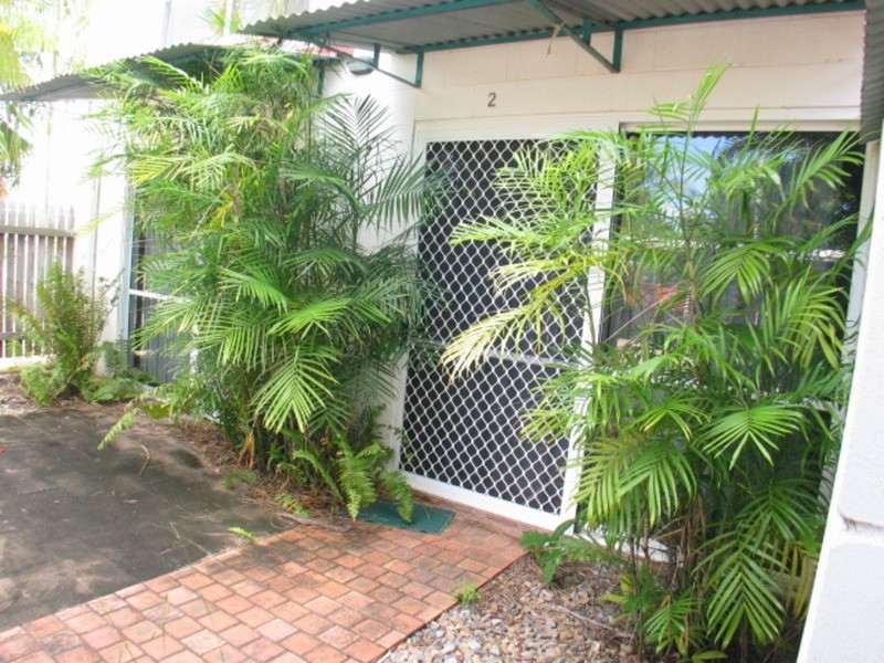 2/89 Horseshoe Bay Road, Bowen QLD 4805