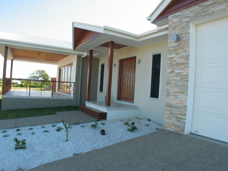 5 Silk Road, Bowen QLD 4805