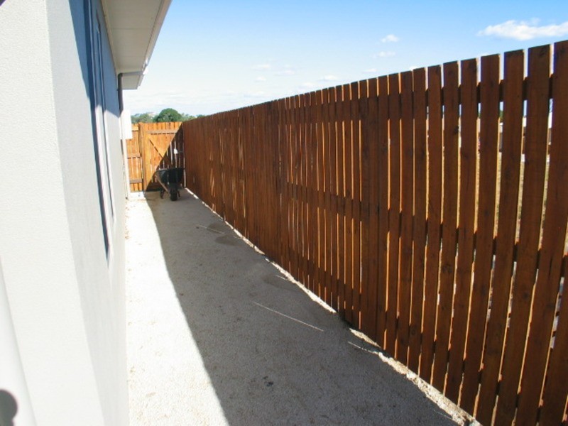 5 Silk Road, Bowen QLD 4805