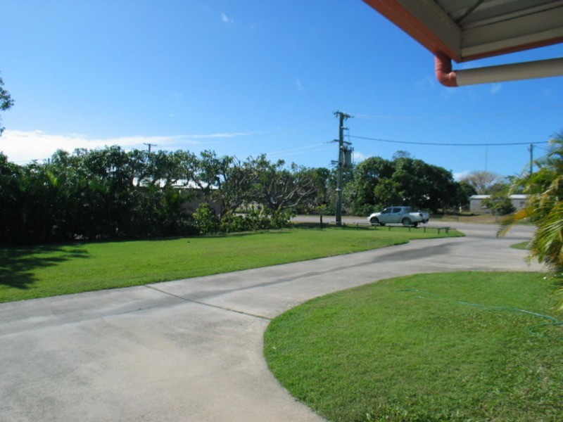 3/41 – 43 Crofton Street, Bowen QLD 4805