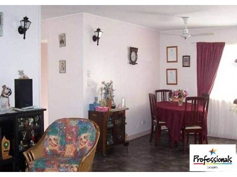 26 Thomas Street, Bowen QLD 4805