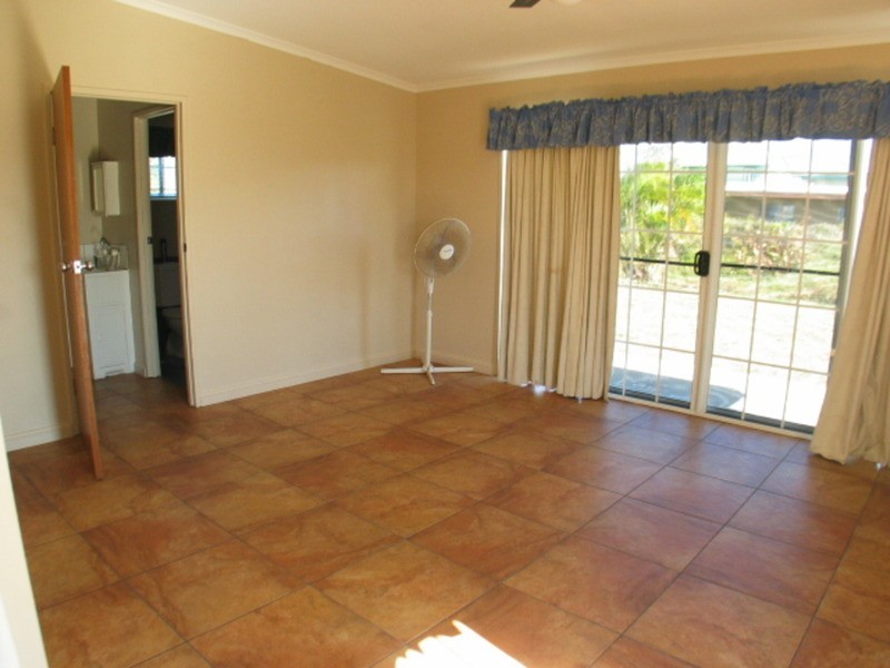 49 Elphinstone Street, Bowen QLD 4805