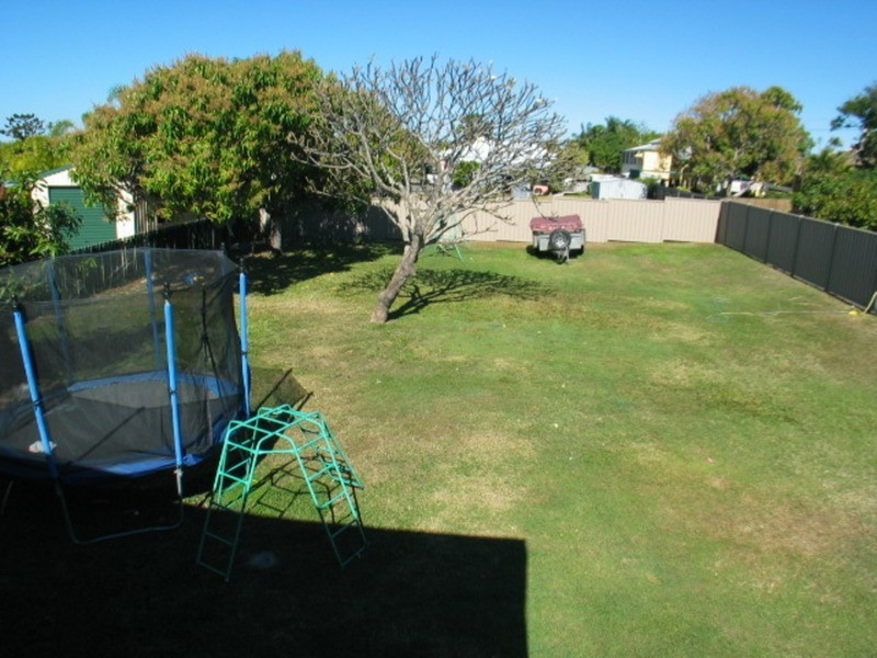 105 Powell Street, Bowen QLD 4805