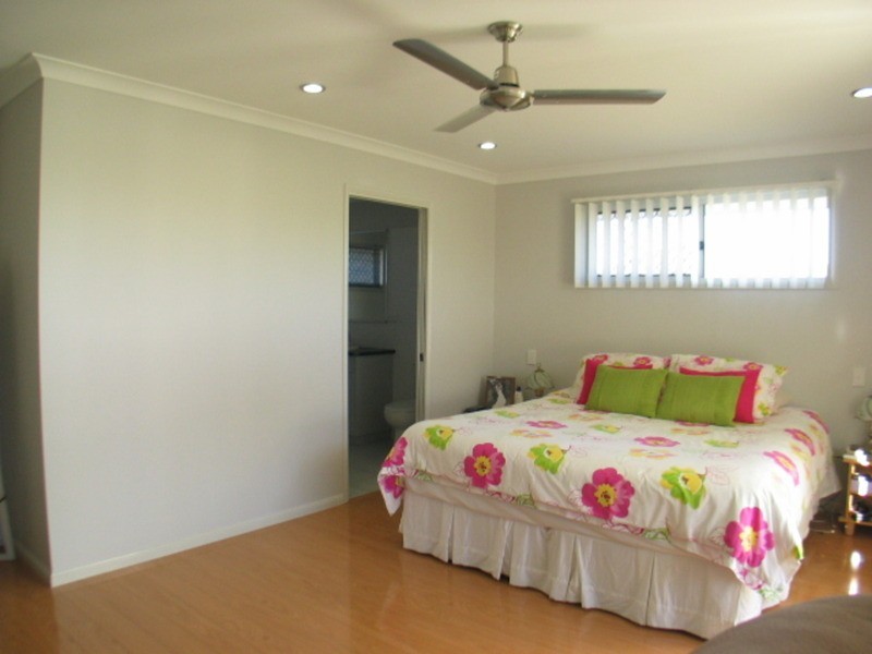 32 Emmerson Drive, Bowen QLD 4805