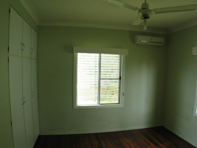 137 Herbert Street, Bowen QLD 4805