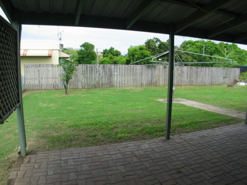 137 Herbert Street, Bowen QLD 4805