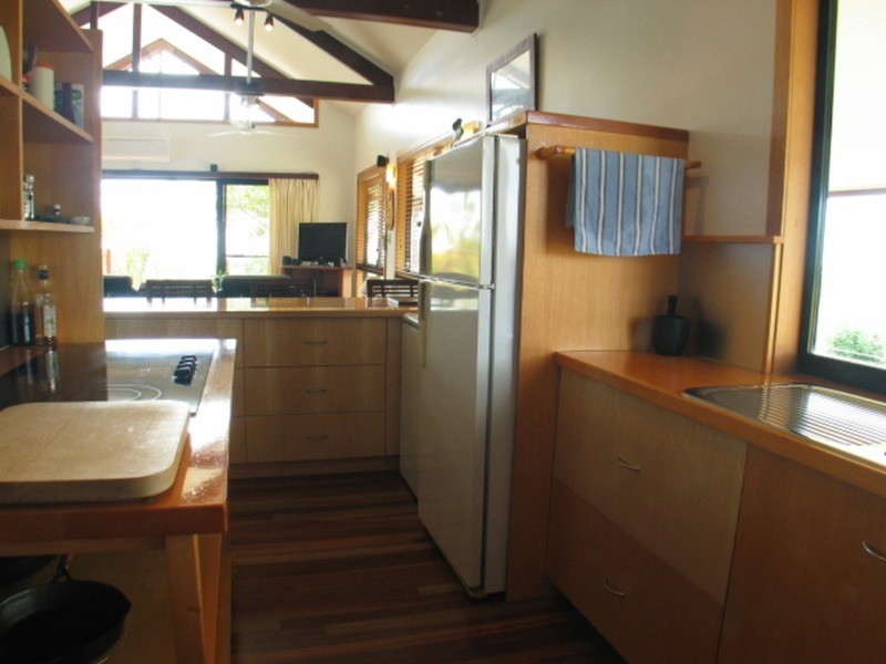 55 Adelaide Terrace, Bowen QLD 4805