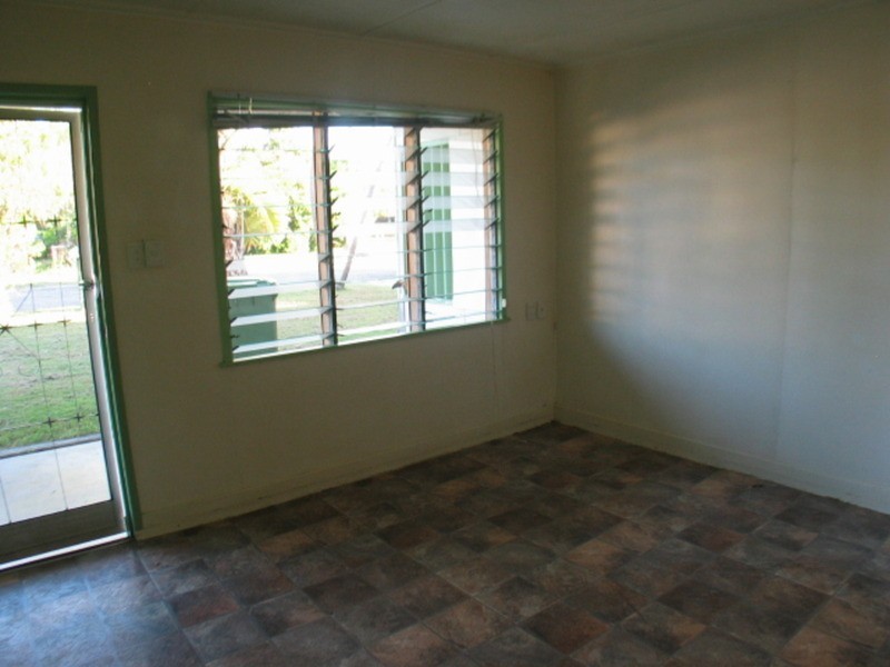 1/6 Webster Street, Bowen QLD 4805