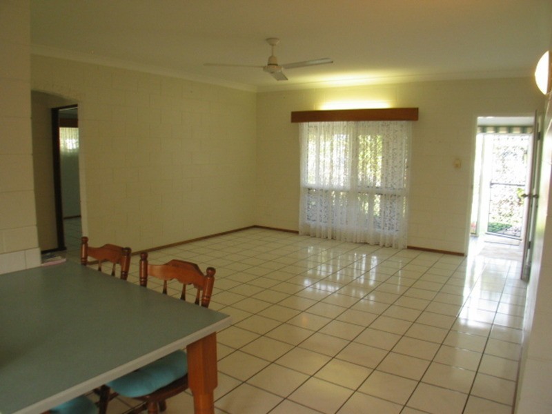2 A Verna Street, Bowen QLD 4805