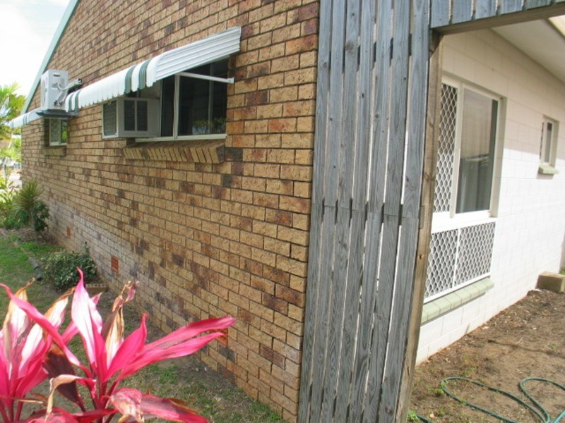 2 A Verna Street, Bowen QLD 4805