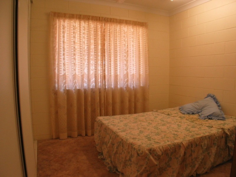 12 Inverdon Road, Bowen QLD 4805